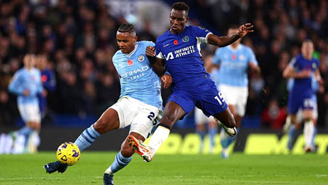 Man City và Chelsea sẽ được phép mua sắm sớm