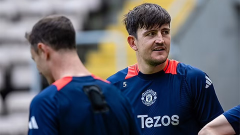 Maguire bênh Ten Hag, chỉ trích cầu thủ MU