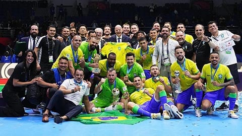 Đánh bại ‘kỳ phùng địch thủ’ Argentina, Brazil lần thứ 6 vô địch World Cup futsal 2024