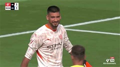 Bí mật sau hat-trick cản phạt đền kinh điển của Paulo Gazzaniga