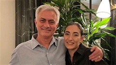 Choáng váng với đám cưới 136 tỷ của con gái Mourinho