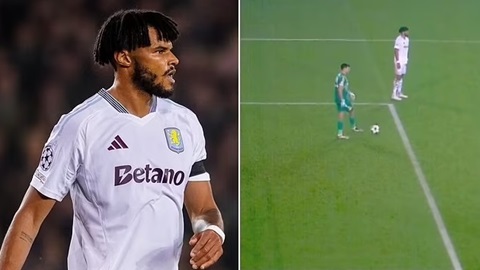 Trò cười của Tyrone Mings và sự ‘mềm dẻo’ của luật bóng đá