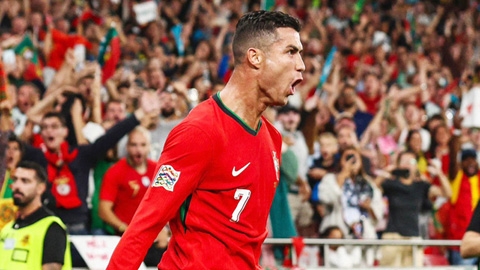 Ronaldo thông báo thời điểm giải nghệ, nhắn nhủ gì Amorim ở MU?