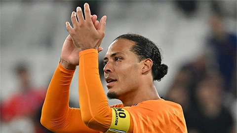 Van Dijk và De Jong rời ĐT Hà Lan trước trận gặp Bosnia