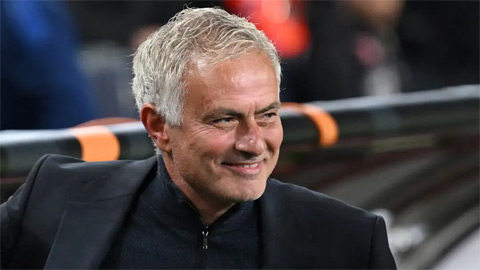 Mourinho sẵn sàng rời Fenerbahce nếu được West Ham liên hệ