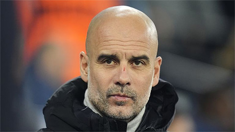  HLV Guardiola biện minh cho đà lao dốc của Man City trước đại chiến với Liverpool