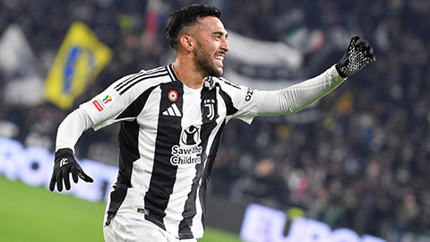 VIDEO pha nước rút tốc độ và cú lốp bóng điệu nghệ của sao Juventus 