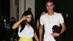 Marouane Chamakh tan tành sự nghiệp vì cuộc truy hoan bầy đàn