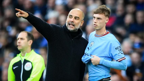 Pep Guardiola đã khiến các thần đồng phải bán xới