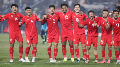 Trực tiếp bóng đá Việt Nam 1-0 Singapore: Kết thúc hiệp 1