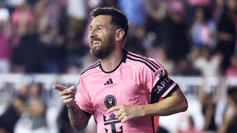 Messi là Cầu thủ xuất sắc nhất thế giới trong 25 năm qua