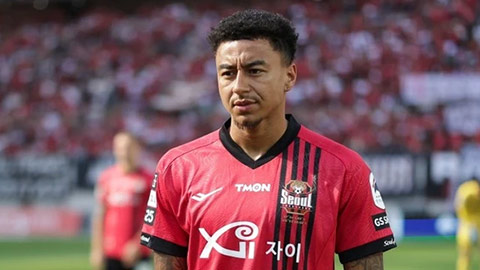  Jesse Lingard chuẩn bị ra sân ở Việt Nam