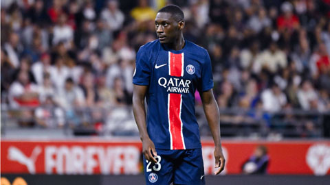 Bị Enrique loại khỏi PSG, Muani gia nhập MU?