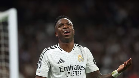 Vinicius, cột mốc lịch sử và hành vi đáng xấu hổ