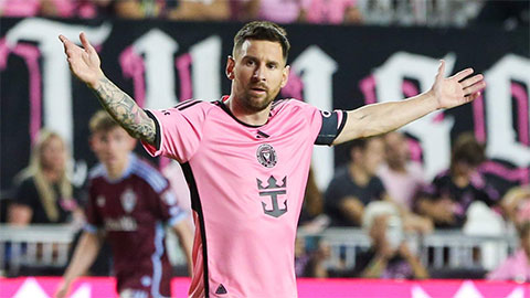 Messi từng suýt mất mạng vì xe chở ban nhạc Sidonie 