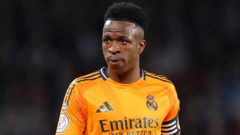 Vinicius tự hào khi lần đầu được đeo băng đội trưởng Real Madrid