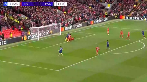 Ngoài Nunez, một sao khác bị fan Liverpool chỉ trích ở trận thua PSG