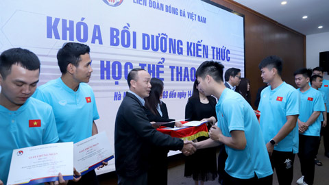 72 học viên hoàn thành khóa học đào tạo Y học thể thao – dinh dưỡng thể thao tại VFF