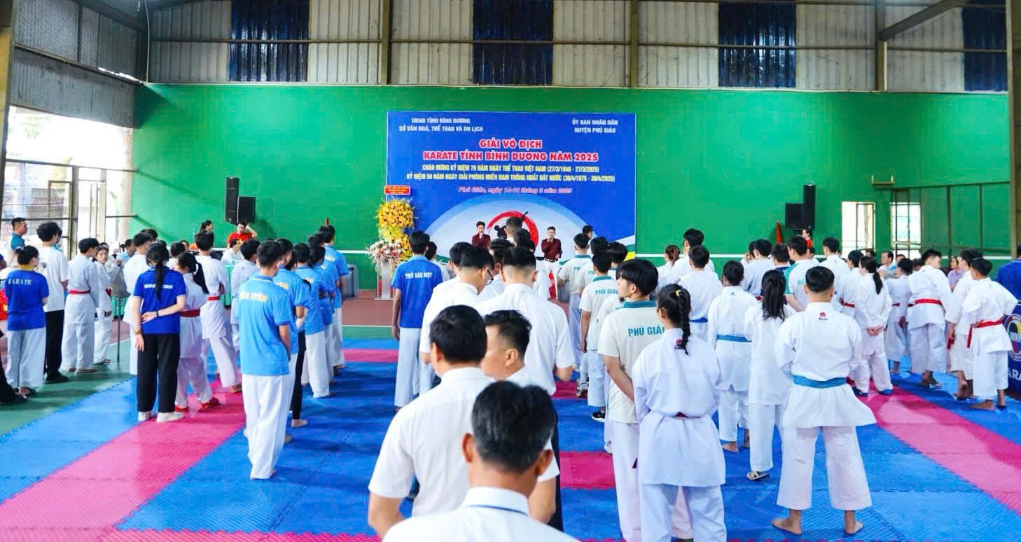 Toàn cảnh Lễ Khai mạc Giải vô địch Karate tỉnh Bình Dương năm 2025