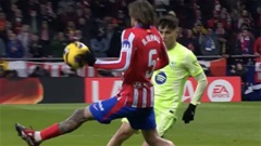 Tranh cãi dữ dội ở bàn thắng thứ 2 của Atletico trước Barca