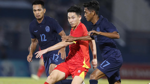 Trực tiếp Việt Nam 2-0  Campuchia: Hai Long và Văn Vĩ lập công