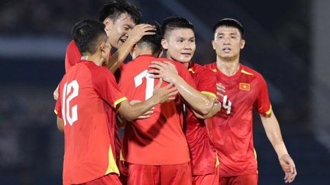 Trực tiếp Việt Nam 2-0  Campuchia: Hai Long và Văn Vĩ lập công