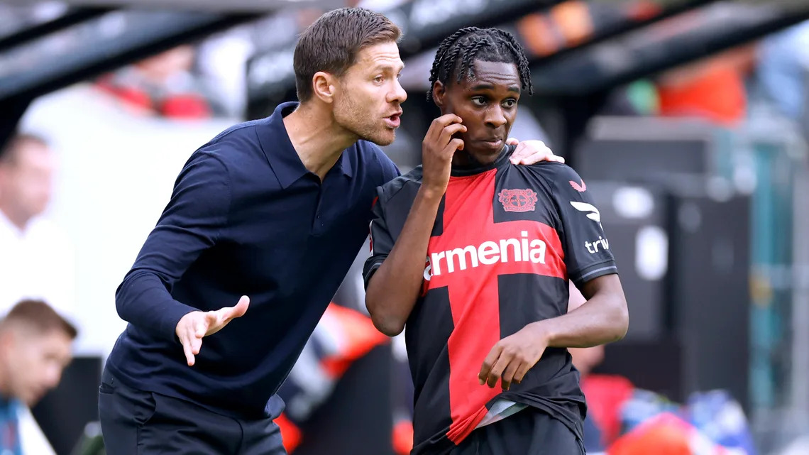 Frimpong đã trở thành những cầu thủ kiến tạo kiêm tấn công trong hệ thống của Xabi Alonso