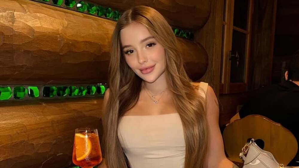 Any Awuada (tên thật là Nayara Macedo) đang mang thai con của Neymar?