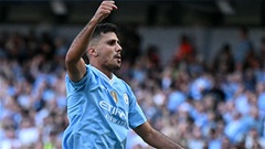 Rodri lần đầu trở lại sân tập của Man City sau chấn thương đầu gối