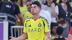 Cristiano Ronaldo lẩm cẩm rồi ư?