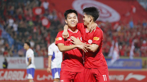 Chiêm ngưỡng siêu phẩm vô lê của sao Thể Công Viettel vào lưới Đà Nẵng