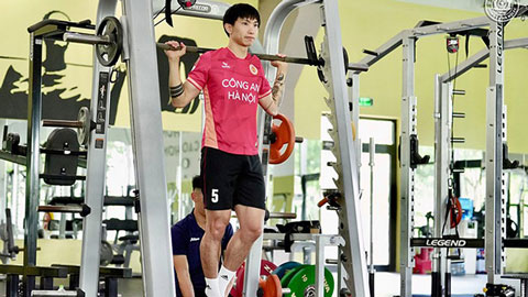 CLB Công an Hà Nội làm điều bất ngờ với Đoàn Văn Hậu