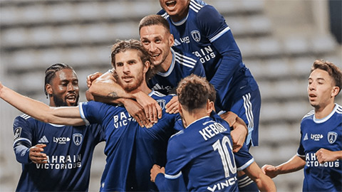 Paris FC, hàng xóm của PSG thăng hạng Ligue 1