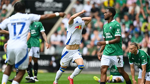 Leeds United vô địch Championship 2024/25 siêu kịch tính