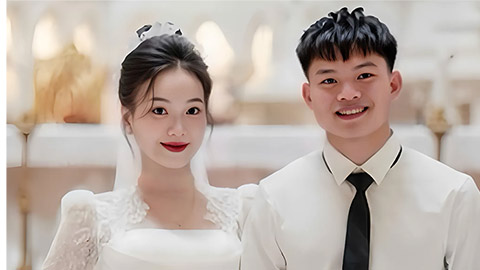 Hậu vệ U22 Việt Nam tổ chức lễ cưới với cô giáo xinh đẹp