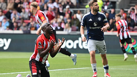 Trực tiếp Brentford 0-0 MU: Khung thành đội khách liên tục chao đảo