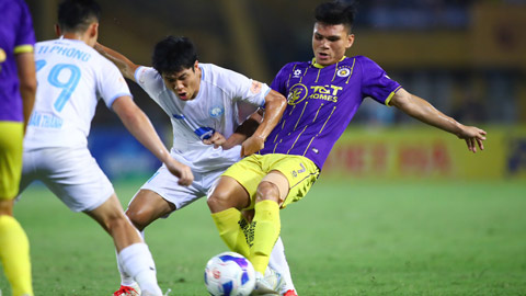 Câu chuyện V.League: Hà Nội, tháng Tư & lời nói dối ngọt ngào
