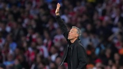 Enrique có thể san bằng kỷ lục 2 lần giành 'cú ăn ba' của Guardiola 