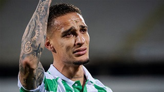 VIDEO Antony khóc ướt nhòe vui sướng vì Betis vào chung kết Conference League