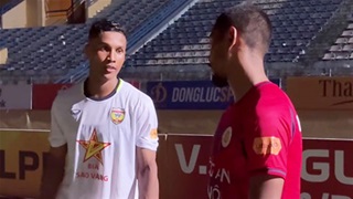 VIDEO Jason Quang Vinh trò chuyện tưng bừng với Adou Minh