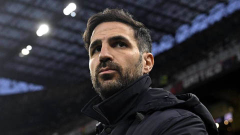 Como không nhả Fabregas cho Leverkusen, Ten Hag sáng cửa kế nhiệm Alonso