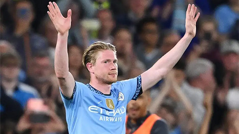 Man City dựng tượng De Bruyne