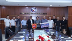Đoàn công tác LĐBĐVN thăm và làm việc với LĐBĐ Quảng Ninh