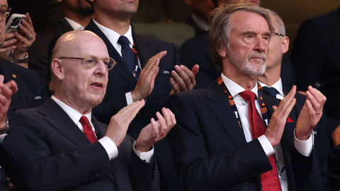 MU sa thải hơn 200 nhân viên sau khi thua chung kết Europa League