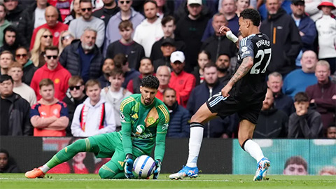 Trọng tài tước tấm vé dự Champiions League của Aston Villa?