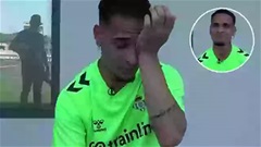 Antony khóc nức nở khi nghĩ ngày phải về MU