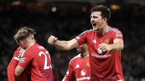 Đội hình MU siêu rớt giá, choáng nhất Harry Maguire