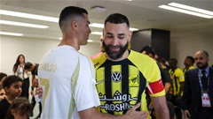Benzema lại khiến Ronaldo bất lực ở cuộc đua giành giải cá nhân