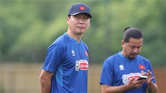 HLV Kim Sang Sik sẽ chọn Đình Triệu hay Nguyễn Filip?