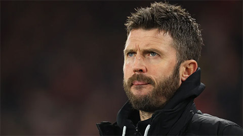 Michael Carrick bị Middlesbrough sa thải
